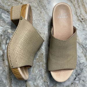 Dansko Maci Taupe Textured Leather Sandals Women’s EU 38